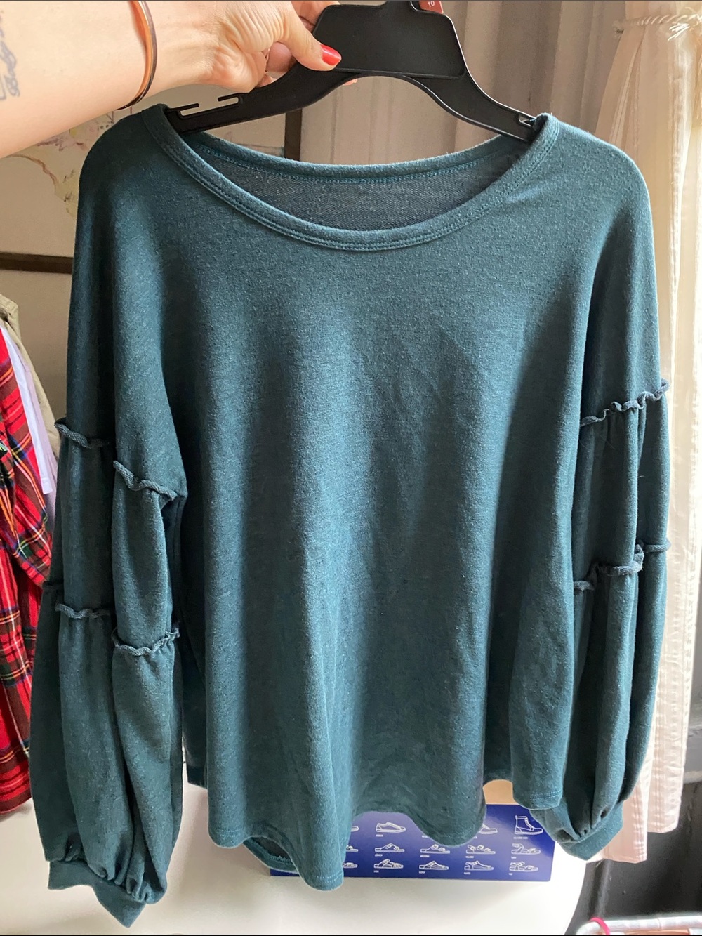 Teal Balloon Sleeve Pullover Top